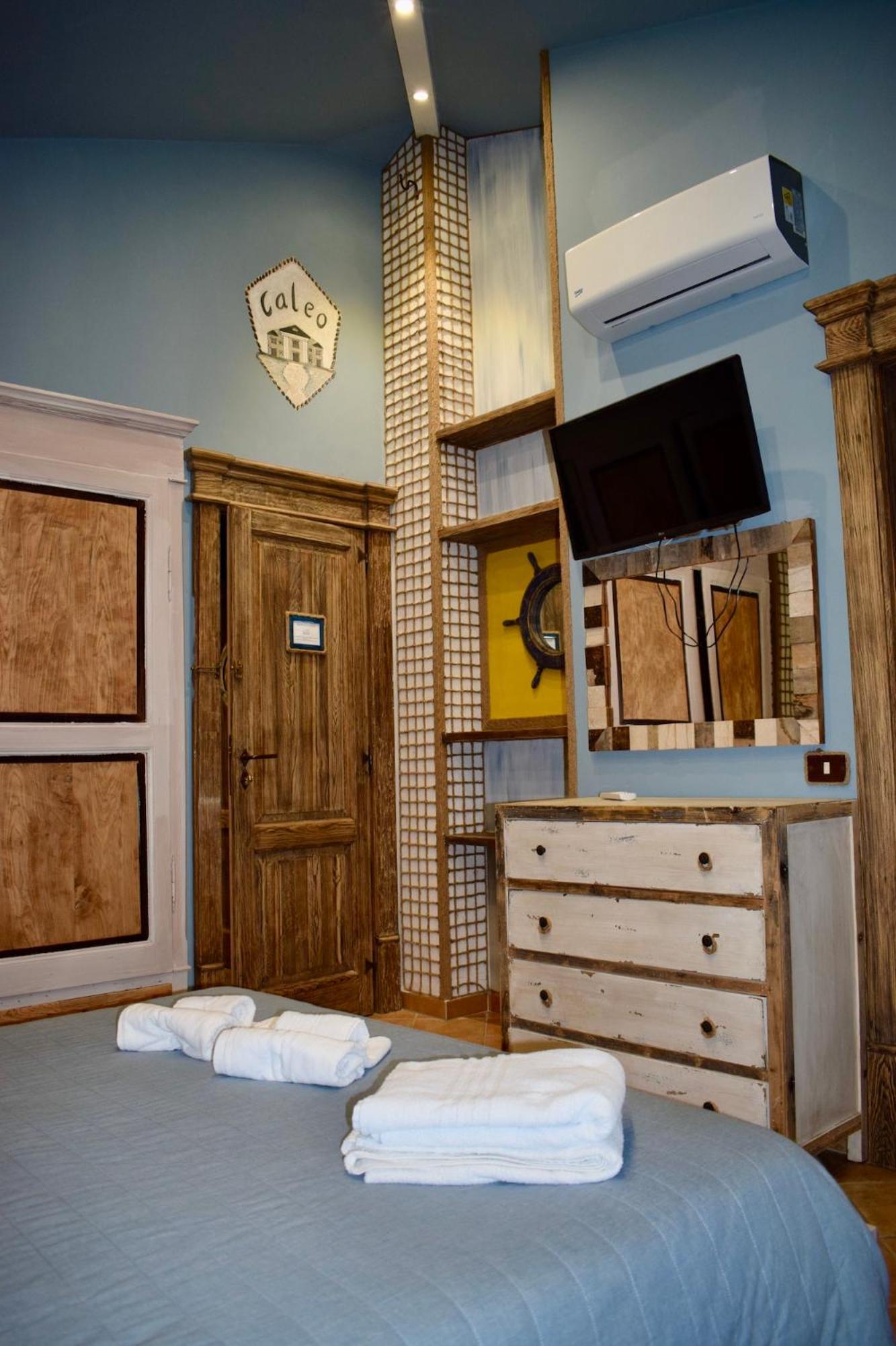 Villa Caleo Джоя Тауро Стая снимка